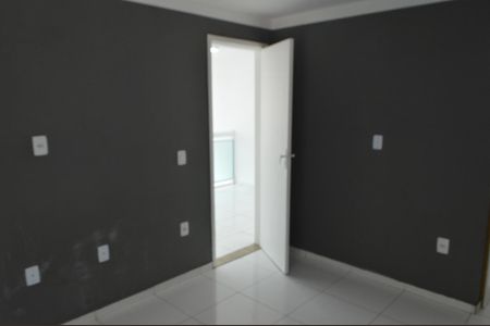 Casa de condomínio à venda com 300m², 4 quartos e 2 vagas Casa de condomínio à venda com 300m², 4 quartos e 2 vagasSuíte 2