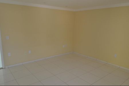 Casa de condomínio à venda com 300m², 4 quartos e 2 vagas Casa de condomínio à venda com 300m², 4 quartos e 2 vagasSuíte 3