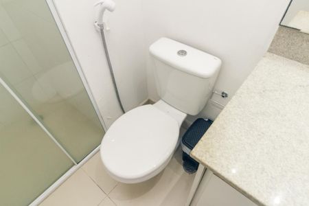 Studio para alugar com 41m², 1 quarto e 1 vaga Studio para alugar com 41m², 1 quarto e 1 vagaBanheiro