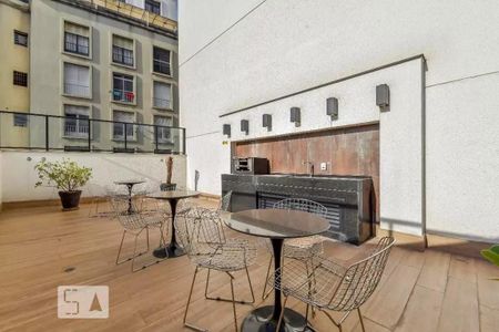 Studio para alugar com 41m², 1 quarto e 1 vaga Studio para alugar com 41m², 1 quarto e 1 vagaÁrea comum - Churrasqueira