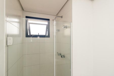 Studio para alugar com 41m², 1 quarto e 1 vaga Studio para alugar com 41m², 1 quarto e 1 vagaBanheiro