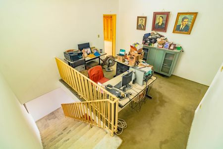 Casa à venda com 400m², 3 quartos e 10 vagas Casa à venda com 400m², 3 quartos e 10 vagasEscritório