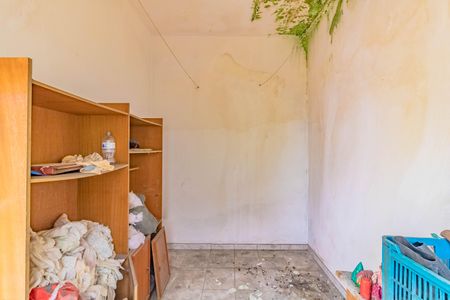 Casa à venda com 400m², 3 quartos e 10 vagas Casa à venda com 400m², 3 quartos e 10 vagasQuarto de Serviço