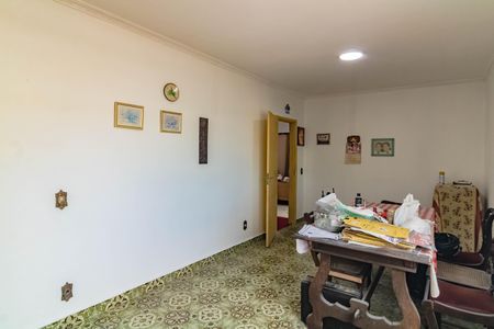 Casa à venda com 400m², 3 quartos e 10 vagas Casa à venda com 400m², 3 quartos e 10 vagasSala de Jantar