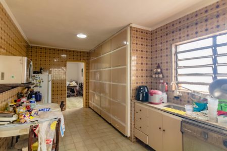 Casa à venda com 400m², 3 quartos e 10 vagas Casa à venda com 400m², 3 quartos e 10 vagasCozinha