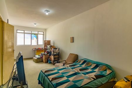 Casa à venda com 400m², 3 quartos e 10 vagas Casa à venda com 400m², 3 quartos e 10 vagasSuíte 2