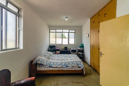 Casa à venda com 400m², 3 quartos e 10 vagas Casa à venda com 400m², 3 quartos e 10 vagasSuíte 1