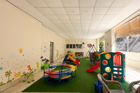 Apartamento para alugar com 96m², 2 quartos e 1 vaga Apartamento para alugar com 96m², 2 quartos e 1 vagaPlayground