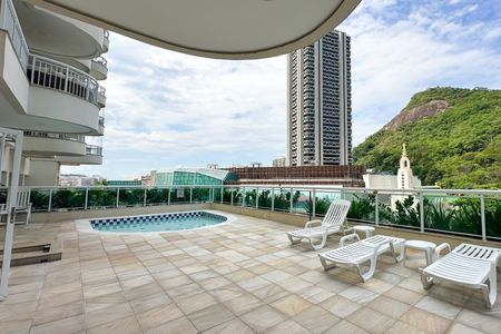 Apartamento para alugar com 96m², 2 quartos e 1 vaga Apartamento para alugar com 96m², 2 quartos e 1 vagaÁrea comum - Piscina