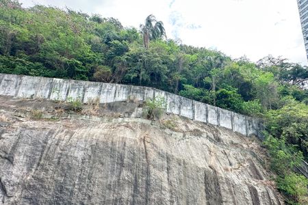 Apartamento para alugar com 96m², 2 quartos e 1 vaga Apartamento para alugar com 96m², 2 quartos e 1 vagaVaranda