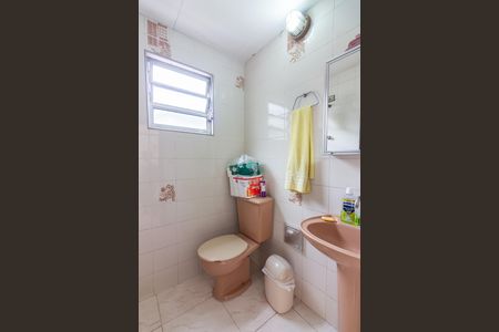 Casa à venda com 110m², 3 quartos e 2 vagas Casa à venda com 110m², 3 quartos e 2 vagasBanheiro de Serviço