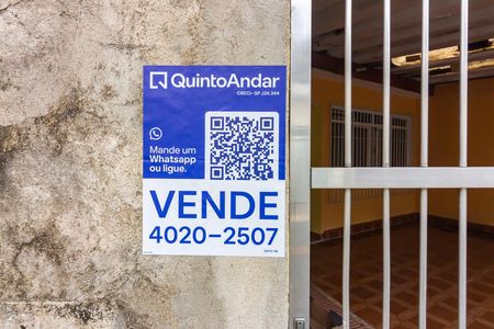 Casa à venda com 110m², 3 quartos e 2 vagas Casa à venda com 110m², 3 quartos e 2 vagasPlaca de Anuncio