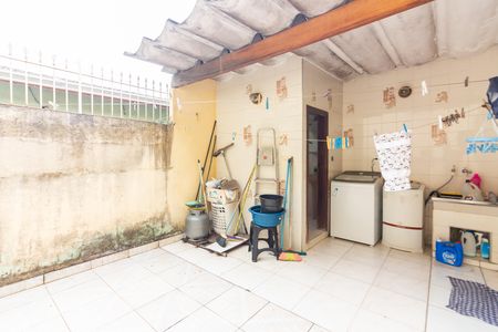 Casa à venda com 110m², 3 quartos e 2 vagas Casa à venda com 110m², 3 quartos e 2 vagasÁrea de Serviço