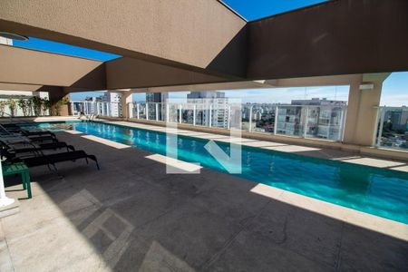 Studio para alugar com 42m², 1 quarto e 1 vaga Studio para alugar com 42m², 1 quarto e 1 vagaÁrea comum - Piscina