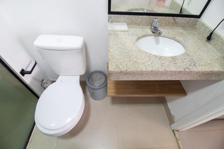 Studio para alugar com 42m², 1 quarto e 1 vaga Studio para alugar com 42m², 1 quarto e 1 vagaBanheiro