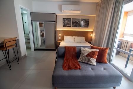 Studio para alugar com 42m², 1 quarto e 1 vaga Studio para alugar com 42m², 1 quarto e 1 vagaSala / Quarto - Studio