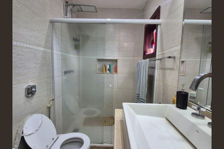 Casa de condomínio para alugar com 350m², 4 quartos e 3 vagas Casa de condomínio para alugar com 350m², 4 quartos e 3 vagasSuíte