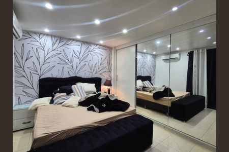 Casa de condomínio para alugar com 350m², 4 quartos e 3 vagas Casa de condomínio para alugar com 350m², 4 quartos e 3 vagasSuíte