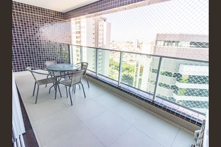 Apartamento para alugar com 55m², 1 quarto e 2 vagas Apartamento para alugar com 55m², 1 quarto e 2 vagasVaranda