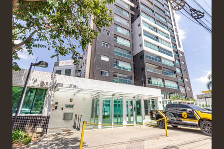 Apartamento para alugar com 55m², 1 quarto e 2 vagas Apartamento para alugar com 55m², 1 quarto e 2 vagasFachada