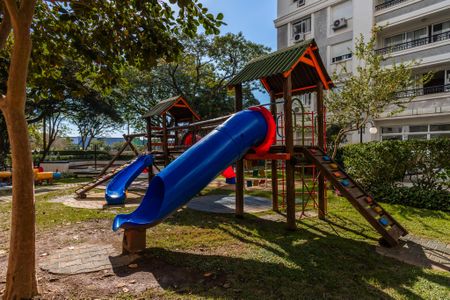 Apartamento para alugar com 105m², 3 quartos e 2 vagas Apartamento para alugar com 105m², 3 quartos e 2 vagasÁrea comum - Playground