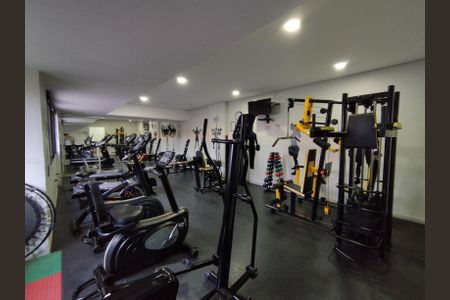 Apartamento à venda com 82m², 3 quartos e 2 vagas Apartamento à venda com 82m², 3 quartos e 2 vagasÁrea comum - Academia