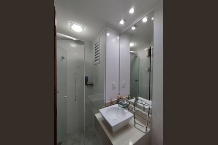 Apartamento à venda com 82m², 3 quartos e 2 vagas Apartamento à venda com 82m², 3 quartos e 2 vagasBanheiro
