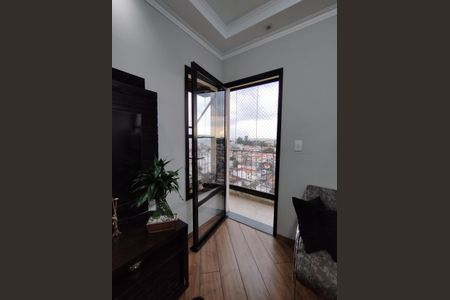 Apartamento à venda com 82m², 3 quartos e 2 vagas Apartamento à venda com 82m², 3 quartos e 2 vagasSacada