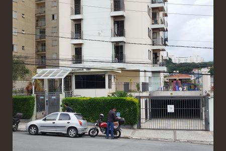 Apartamento à venda com 82m², 3 quartos e 2 vagas Apartamento à venda com 82m², 3 quartos e 2 vagasFachada e portaria