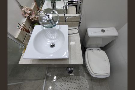 Apartamento à venda com 82m², 3 quartos e 2 vagas Apartamento à venda com 82m², 3 quartos e 2 vagasBanheiro