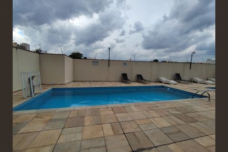 Apartamento à venda com 82m², 3 quartos e 2 vagas Apartamento à venda com 82m², 3 quartos e 2 vagasÁrea comum - Piscina