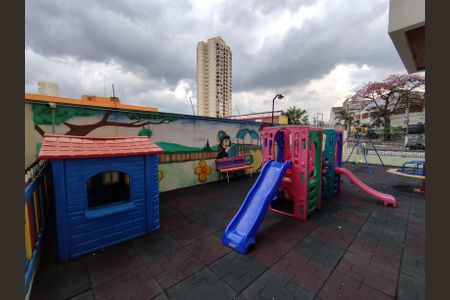 Apartamento à venda com 82m², 3 quartos e 2 vagas Apartamento à venda com 82m², 3 quartos e 2 vagasÁrea comum - Playground