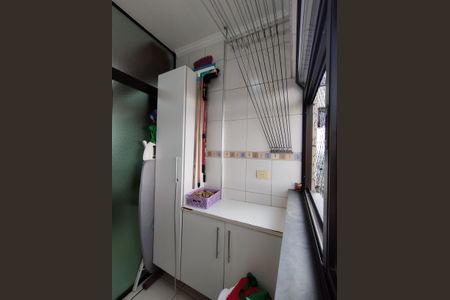 Apartamento à venda com 82m², 3 quartos e 2 vagas Apartamento à venda com 82m², 3 quartos e 2 vagasÁrea de Serviço