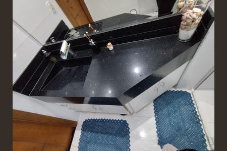 Apartamento à venda com 82m², 3 quartos e 2 vagas Apartamento à venda com 82m², 3 quartos e 2 vagasBanheiro da Suíte