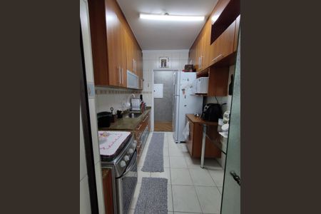 Apartamento à venda com 82m², 3 quartos e 2 vagas Apartamento à venda com 82m², 3 quartos e 2 vagasCozinha