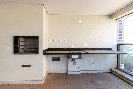 Apartamento à venda com 192m², 3 quartos e 4 vagas Apartamento à venda com 192m², 3 quartos e 4 vagasVaranda da Sala