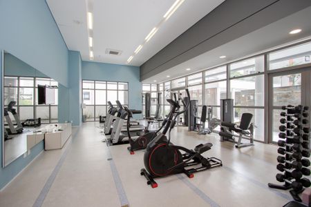Apartamento à venda com 192m², 3 quartos e 4 vagas Apartamento à venda com 192m², 3 quartos e 4 vagasÁrea comum - Academia