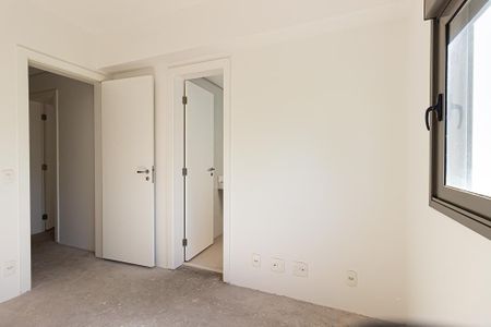 Apartamento à venda com 192m², 3 quartos e 4 vagas Apartamento à venda com 192m², 3 quartos e 4 vagasSuíte 2