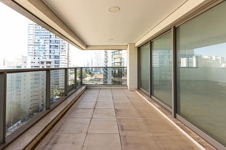 Apartamento à venda com 192m², 3 quartos e 4 vagas Apartamento à venda com 192m², 3 quartos e 4 vagasVaranda da Sala