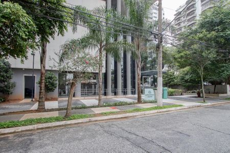 Apartamento à venda com 192m², 3 quartos e 4 vagas Apartamento à venda com 192m², 3 quartos e 4 vagasFachada do Prédio