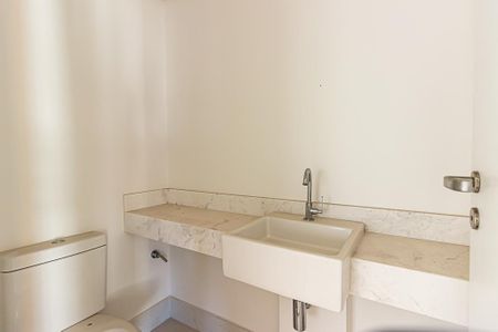 Apartamento à venda com 192m², 3 quartos e 4 vagas Apartamento à venda com 192m², 3 quartos e 4 vagasLavabo