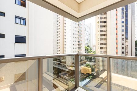 Apartamento à venda com 192m², 3 quartos e 4 vagas Apartamento à venda com 192m², 3 quartos e 4 vagasVista da Suíte 1