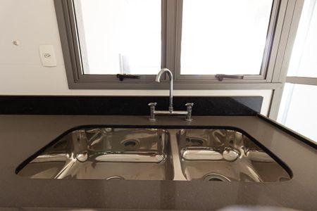 Apartamento à venda com 192m², 3 quartos e 4 vagas Apartamento à venda com 192m², 3 quartos e 4 vagasCozinha