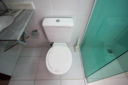 Apartamento para alugar com 64m², 2 quartos e 1 vaga Apartamento para alugar com 64m², 2 quartos e 1 vagaBanheiro da Suíte