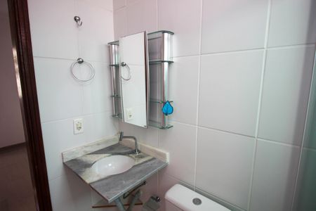 Apartamento para alugar com 64m², 2 quartos e 1 vaga Apartamento para alugar com 64m², 2 quartos e 1 vagaBanheiro da Suíte