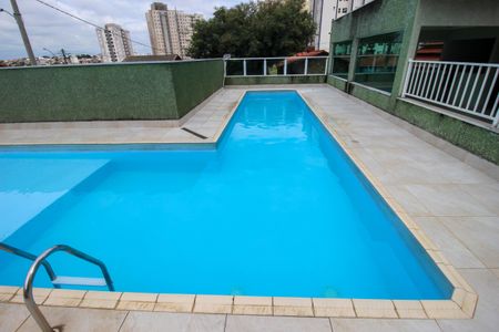 Apartamento para alugar com 64m², 2 quartos e 1 vaga Apartamento para alugar com 64m², 2 quartos e 1 vagaÁrea comum - Piscina