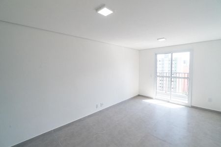 Studio para alugar com 27m², 1 quarto e sem vaga Studio para alugar com 27m², 1 quarto e sem vagaSala/Quarto