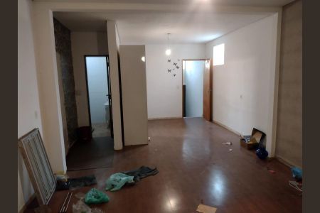 Foto 04 de casa à venda com 3 quartos, 300m² em Vila Espanhola, São Paulo