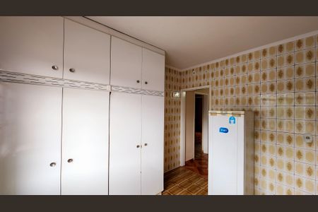 Casa à venda com 175m², 2 quartos e 2 vagas Casa à venda com 175m², 2 quartos e 2 vagasCozinha