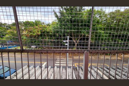 Casa à venda com 175m², 2 quartos e 2 vagas Casa à venda com 175m², 2 quartos e 2 vagasVista